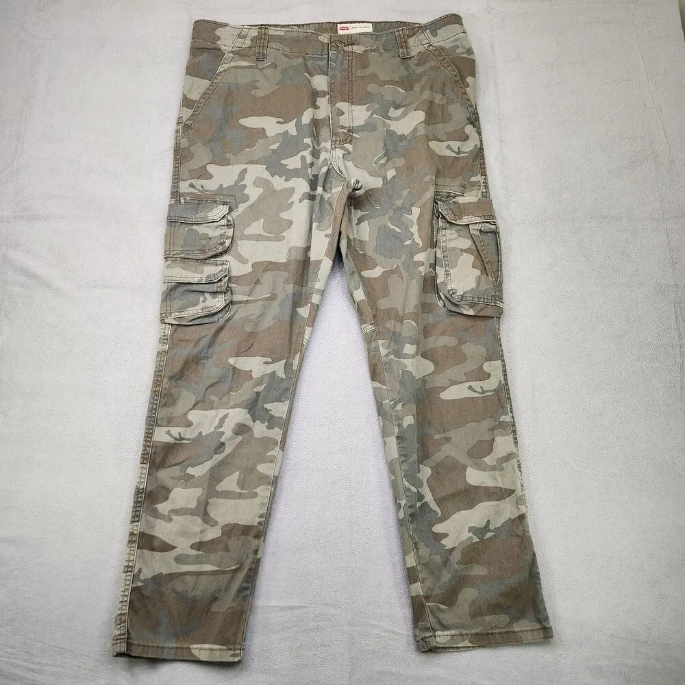 Wrangler Cargo Pants Men's 38x30 Green Camo Twill Tapered Utility Outdoor Work
